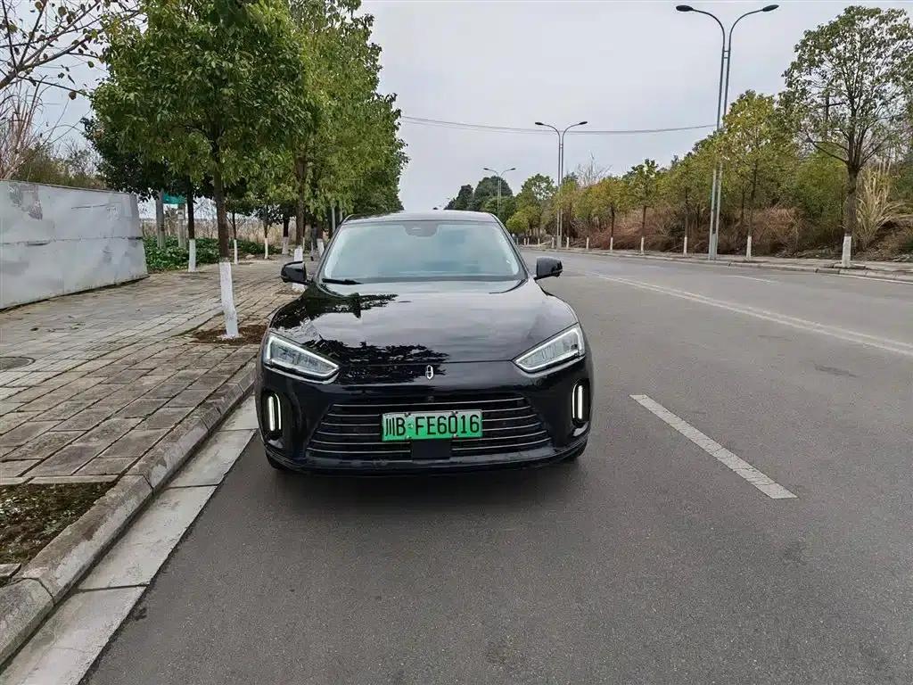 Wenjie M5 2022 Extended Range AWD Performance Edition — миниатюра 2