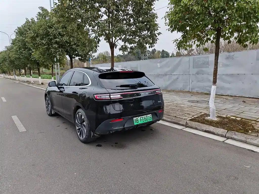 Wenjie M5 2022 Extended Range AWD Performance Edition — миниатюра 8