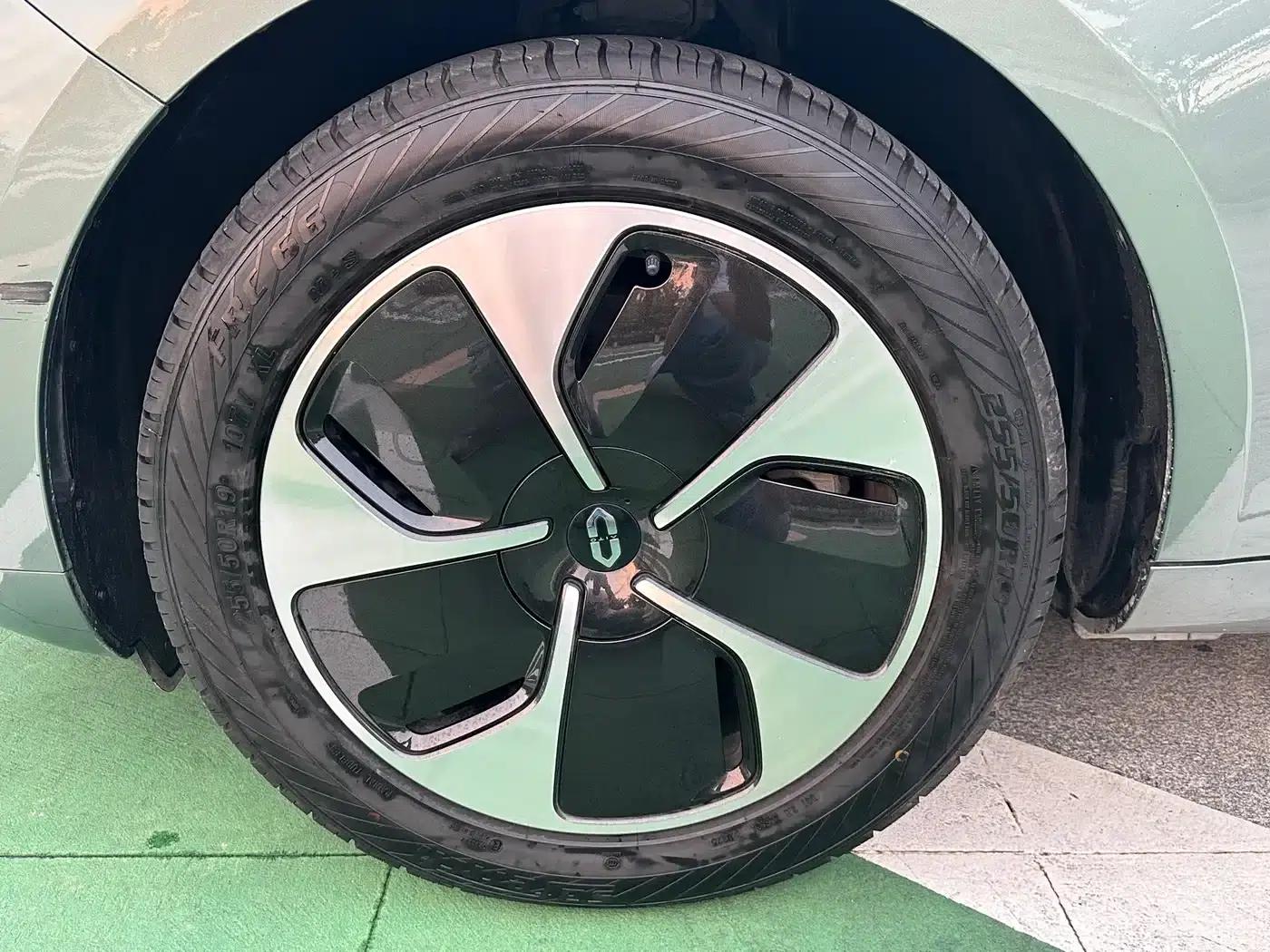 Wenjie M5 2022 Pure Electric Rear-Wheel Drive Standard Edition — миниатюра 22