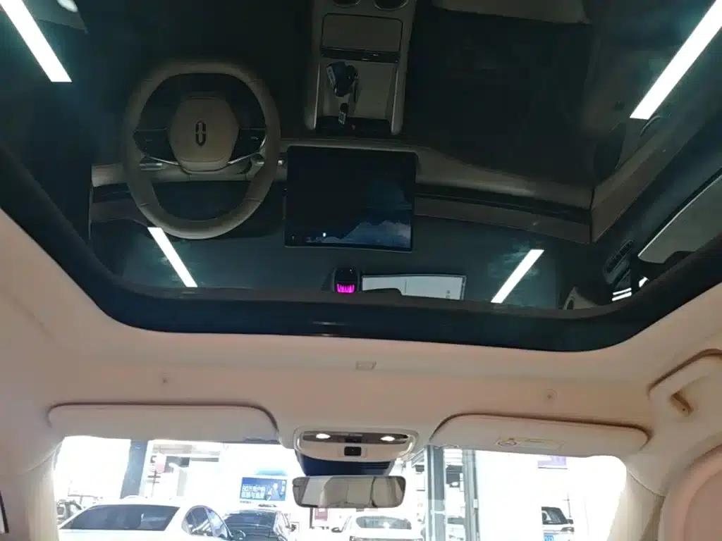 Wenjie M5 2025 Extended Range Ultra 4WD — миниатюра 18