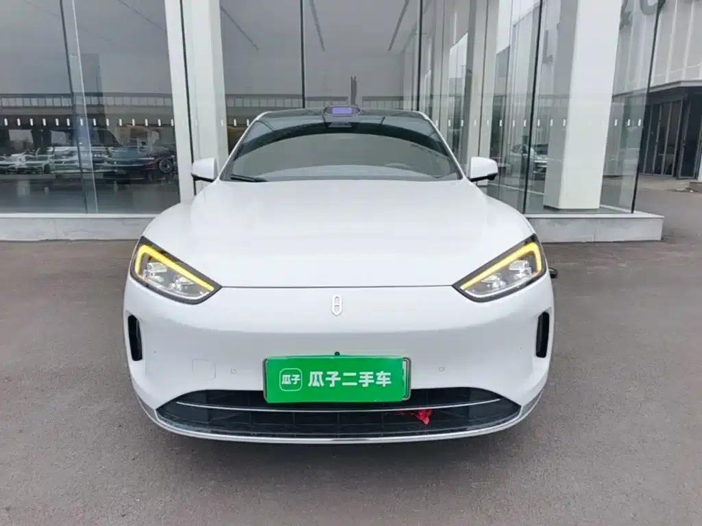 Wenjie M5 2025 Extended Range Ultra Rear-Wheel Drive Version — миниатюра 3