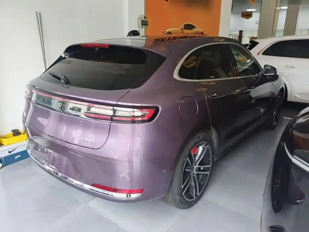 Wenjie M5 2025 Extended Range Ultra 4WD — миниатюра 7