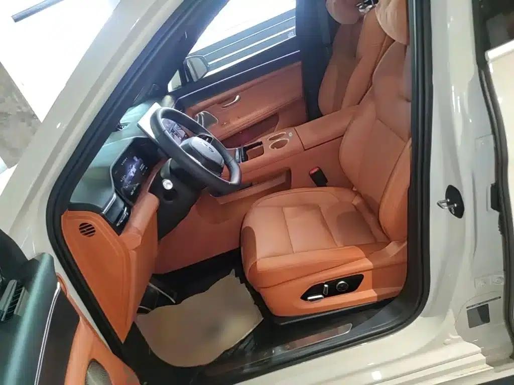 Wenjie M5 2025 Extended Range Ultra Rear-Wheel Drive Version — миниатюра 15
