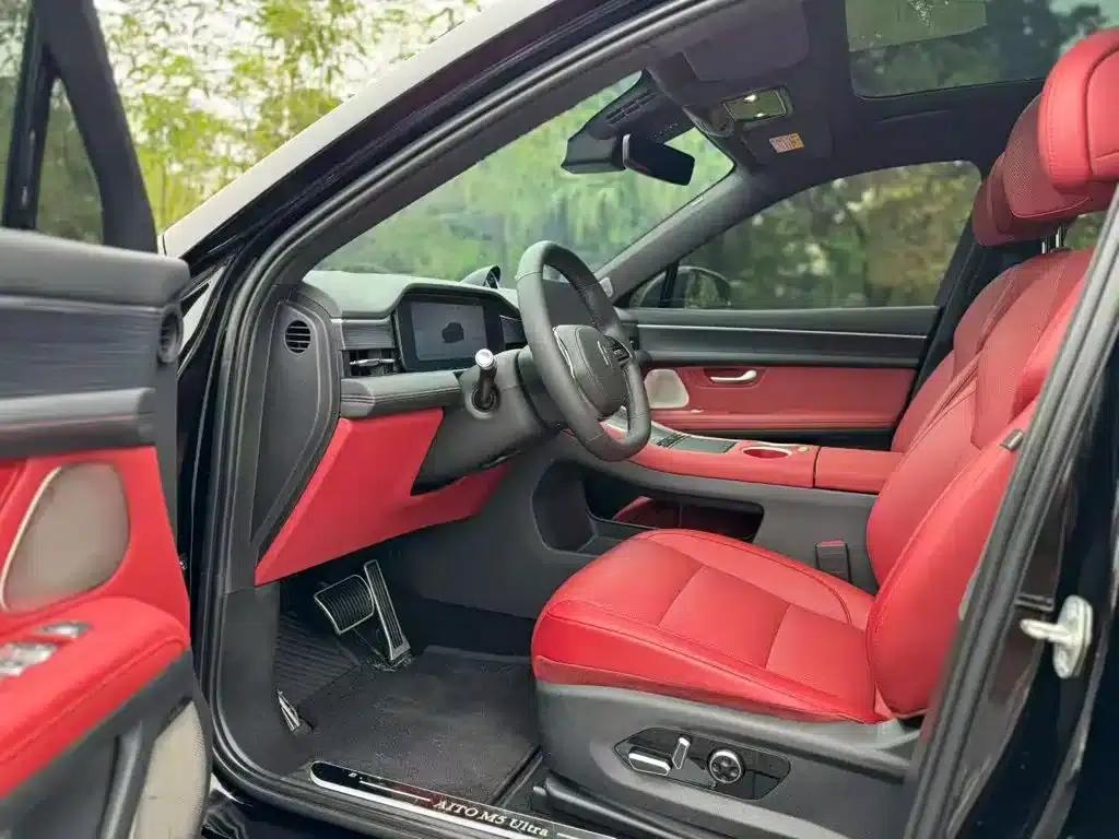 Wenjie M5 2025 Extended Range Ultra Rear-Wheel Drive Version — миниатюра 15
