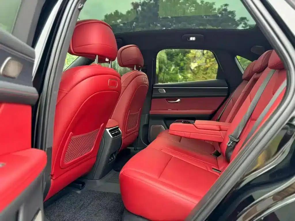 Wenjie M5 2025 Extended Range Ultra Rear-Wheel Drive Version — миниатюра 17