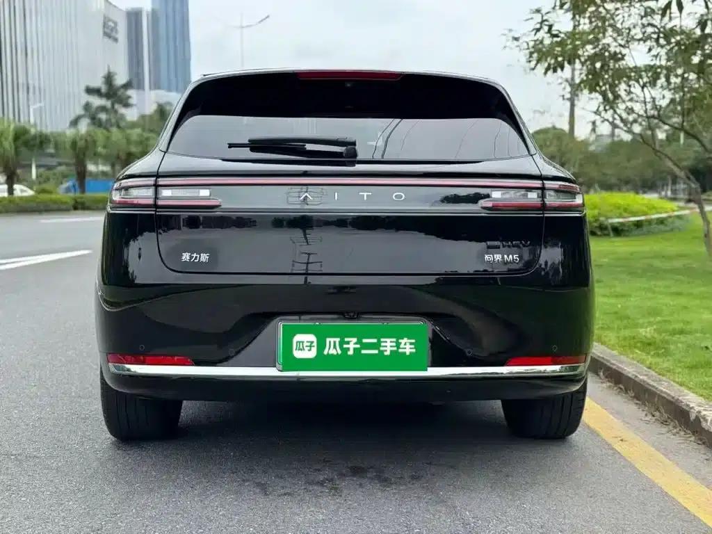 Wenjie M5 2025 Extended Range Ultra Rear-Wheel Drive Version — миниатюра 6