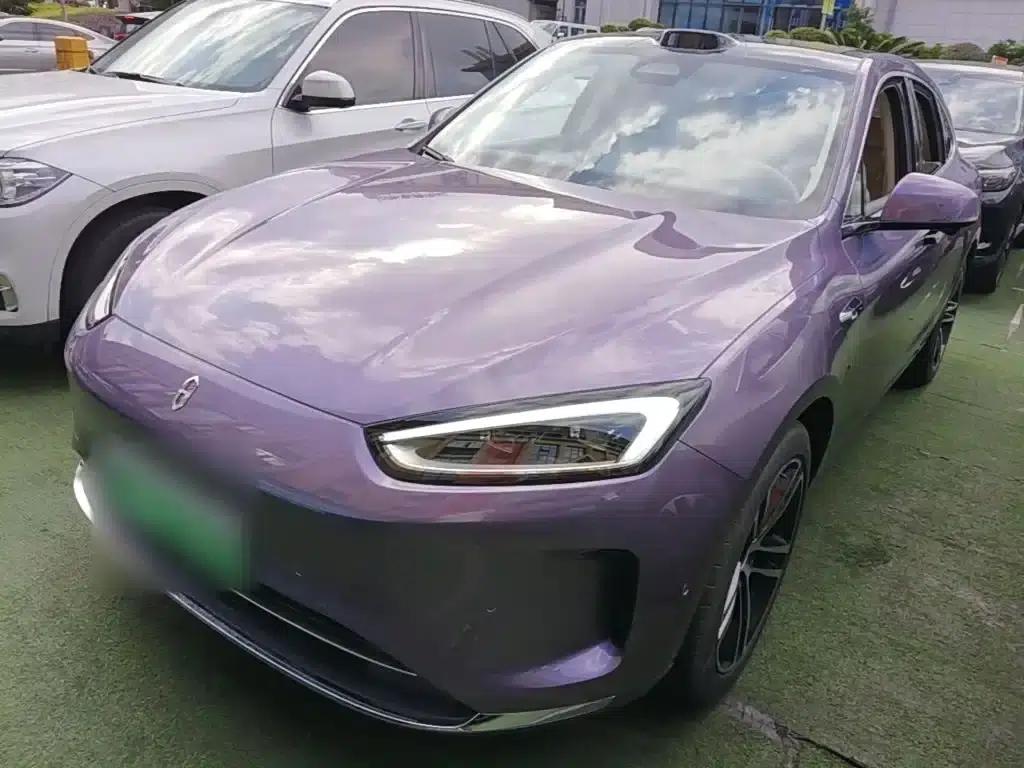 Wenjie M5 2025 Extended Range Ultra 4WD — миниатюра 2
