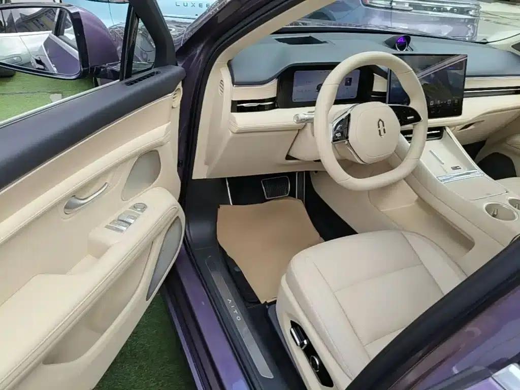 Wenjie M5 2025 Extended Range Ultra 4WD — миниатюра 16