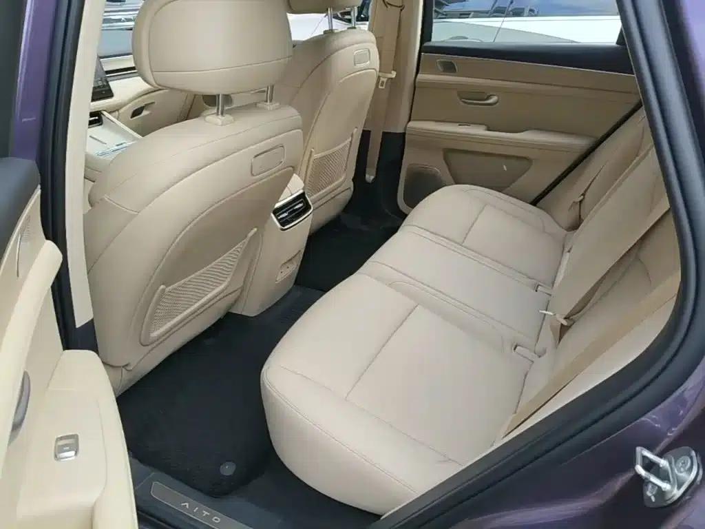 Wenjie M5 2025 Extended Range Ultra 4WD — миниатюра 17