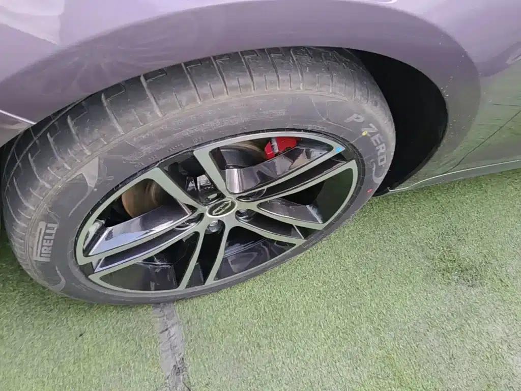 Wenjie M5 2025 Extended Range Ultra 4WD — миниатюра 23