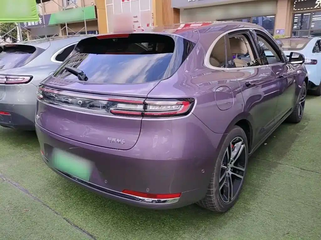 Wenjie M5 2025 Extended Range Ultra 4WD — миниатюра 7