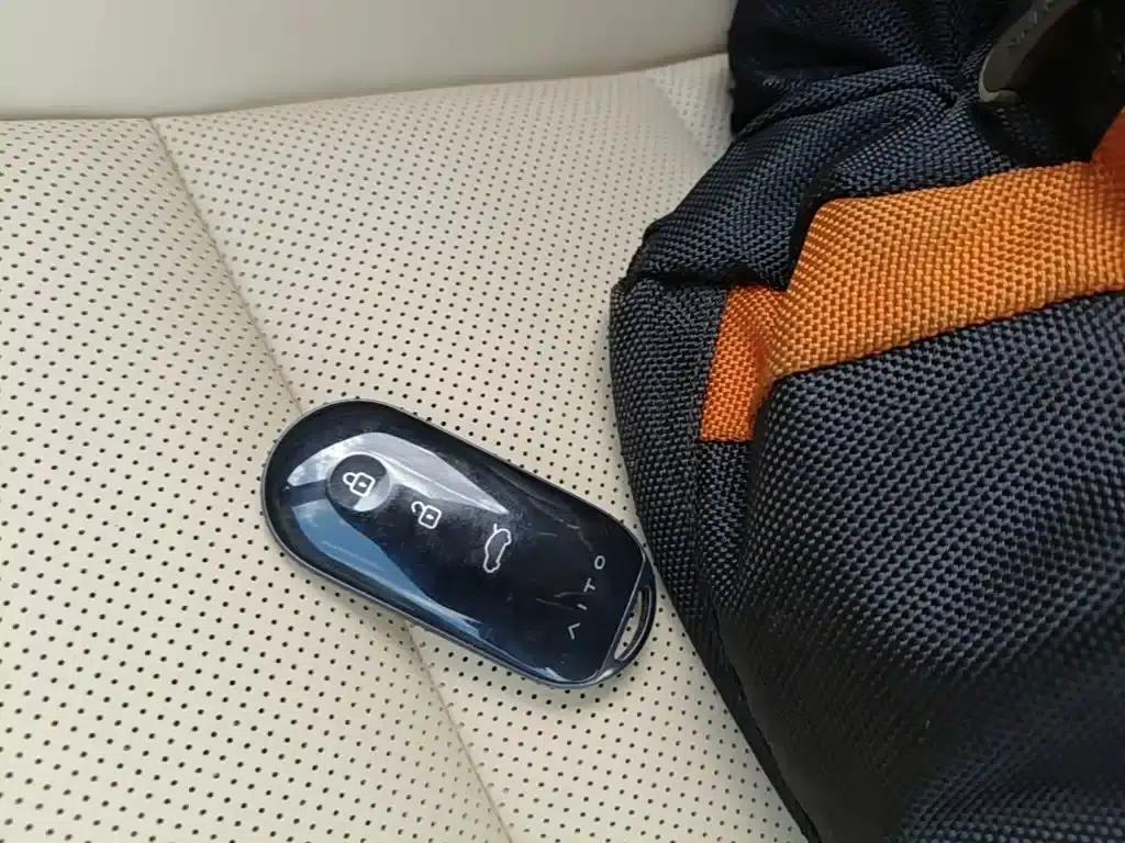 Wenjie M5 2025 Extended Range Ultra 4WD — миниатюра 9