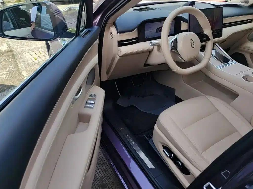 Wenjie M5 2025 Extended Range Ultra 4WD — миниатюра 16