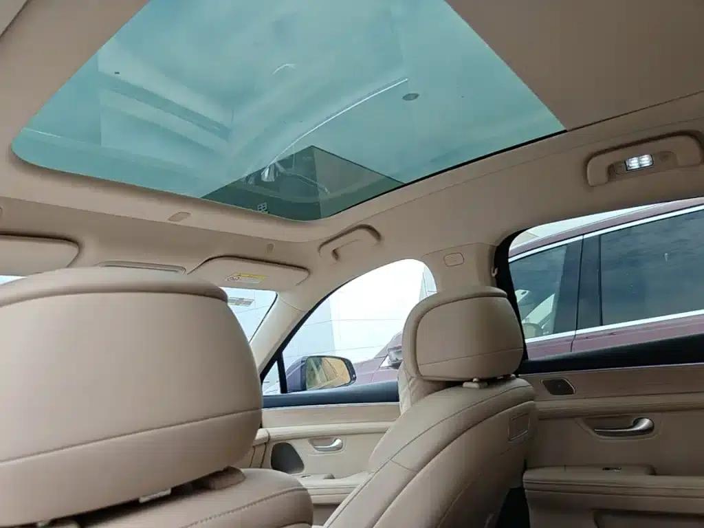 Wenjie M5 2025 Extended Range Ultra 4WD — миниатюра 18