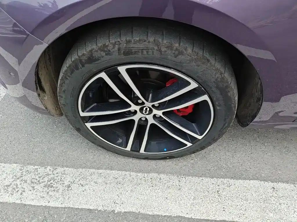 Wenjie M5 2025 Extended Range Ultra 4WD — миниатюра 23