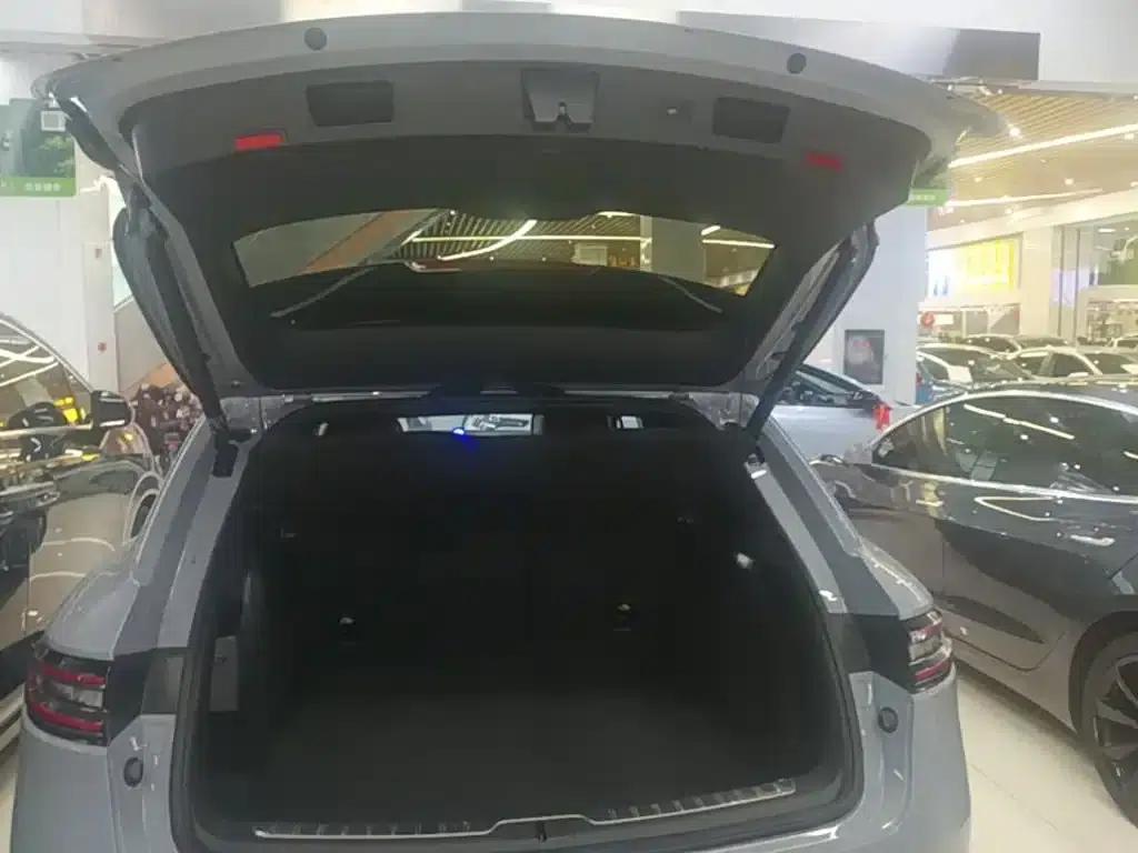 Wenjie M5 2025 Extended Range Ultra 4WD — миниатюра 19
