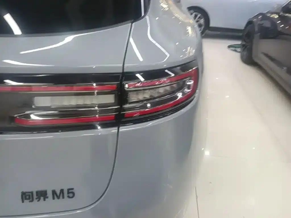 Wenjie M5 2025 Extended Range Ultra 4WD — миниатюра 8