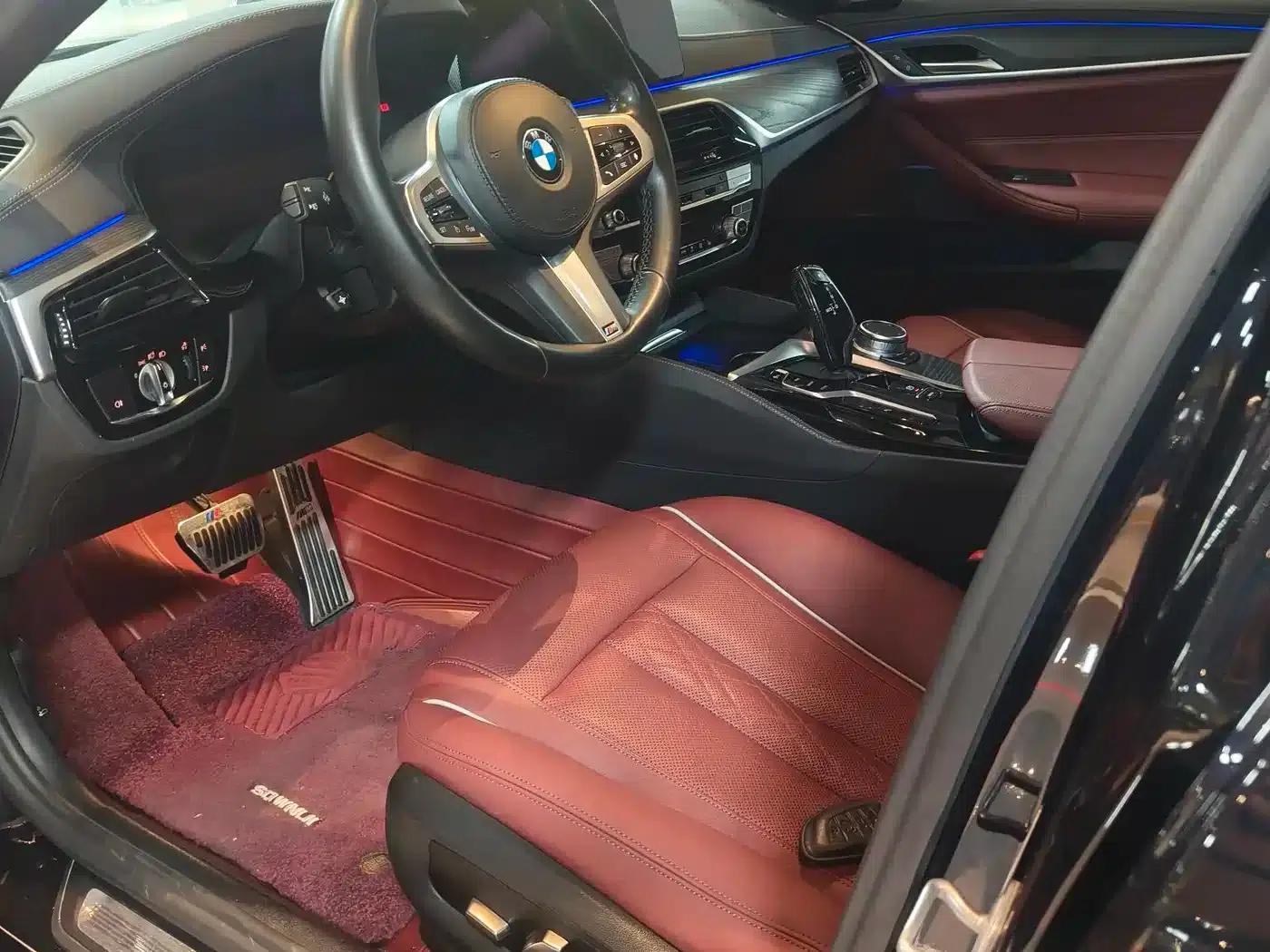 2021 BMW 5 Series Facelift 530Li Leading Edition M Sport Package — миниатюра 4