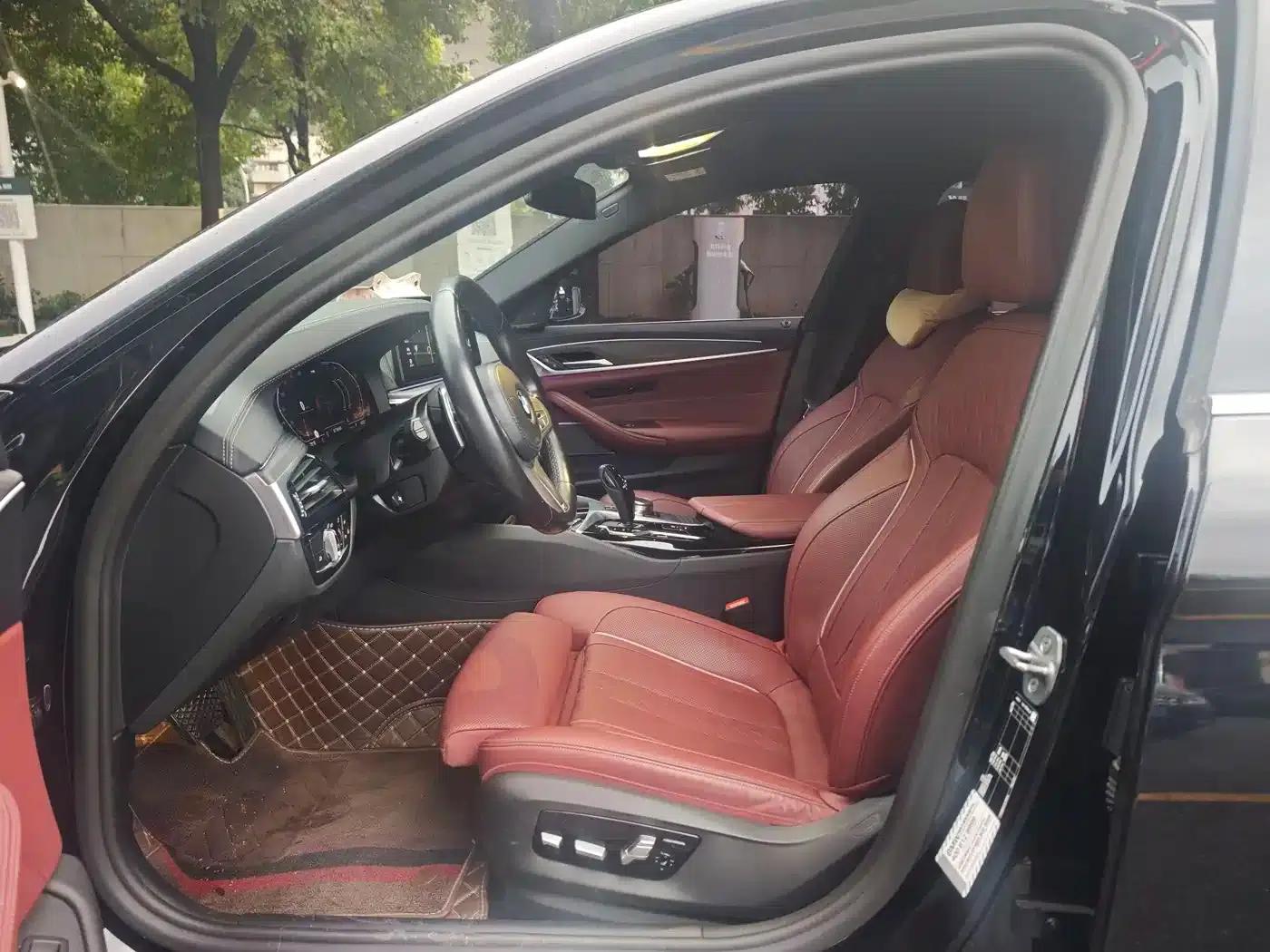 BMW 5 Series 2022 Facelift 3 530Li Luxury M Sport Package — миниатюра 3