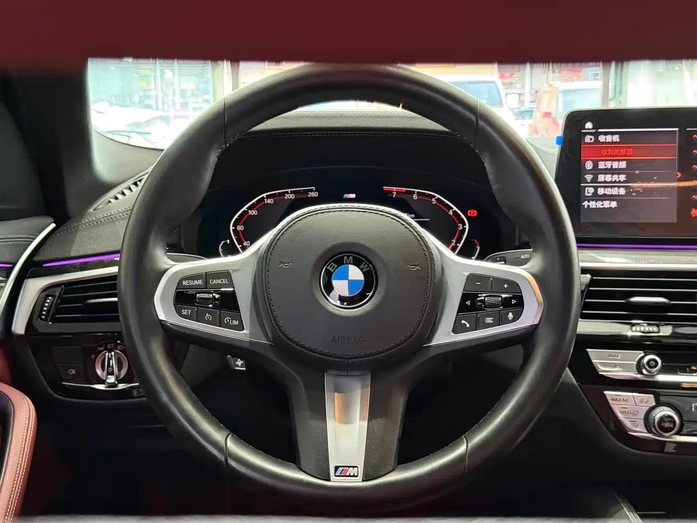 2021 BMW 5 Series Facelift 525Li M Sport Package — миниатюра 11