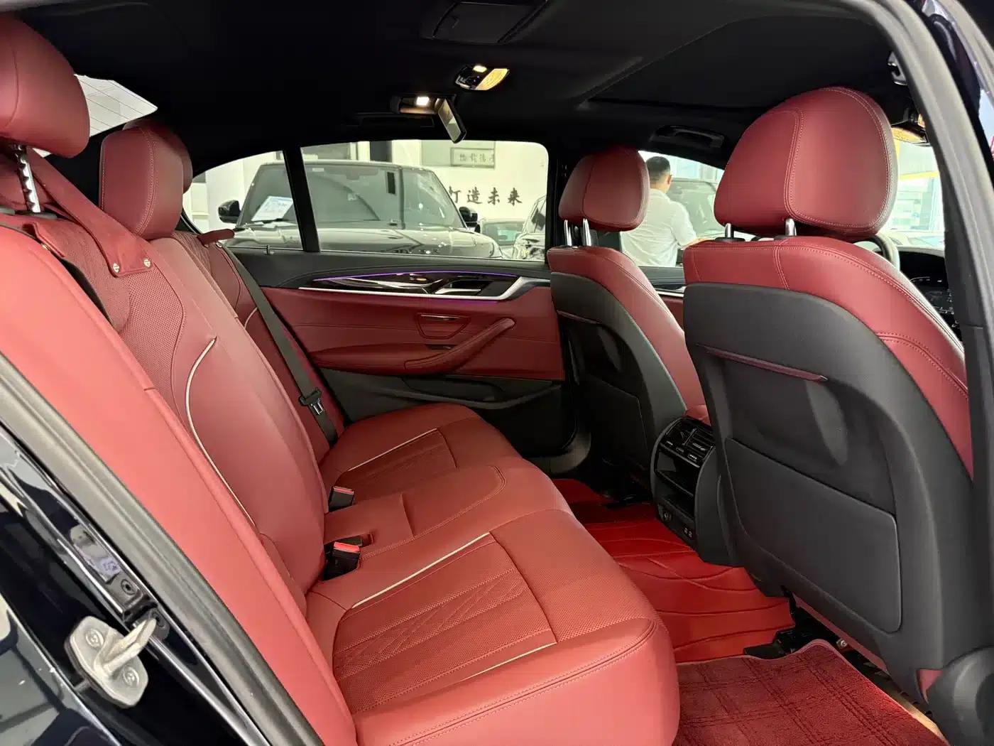 2021 BMW 5 Series Facelift 525Li M Sport Package — миниатюра 13