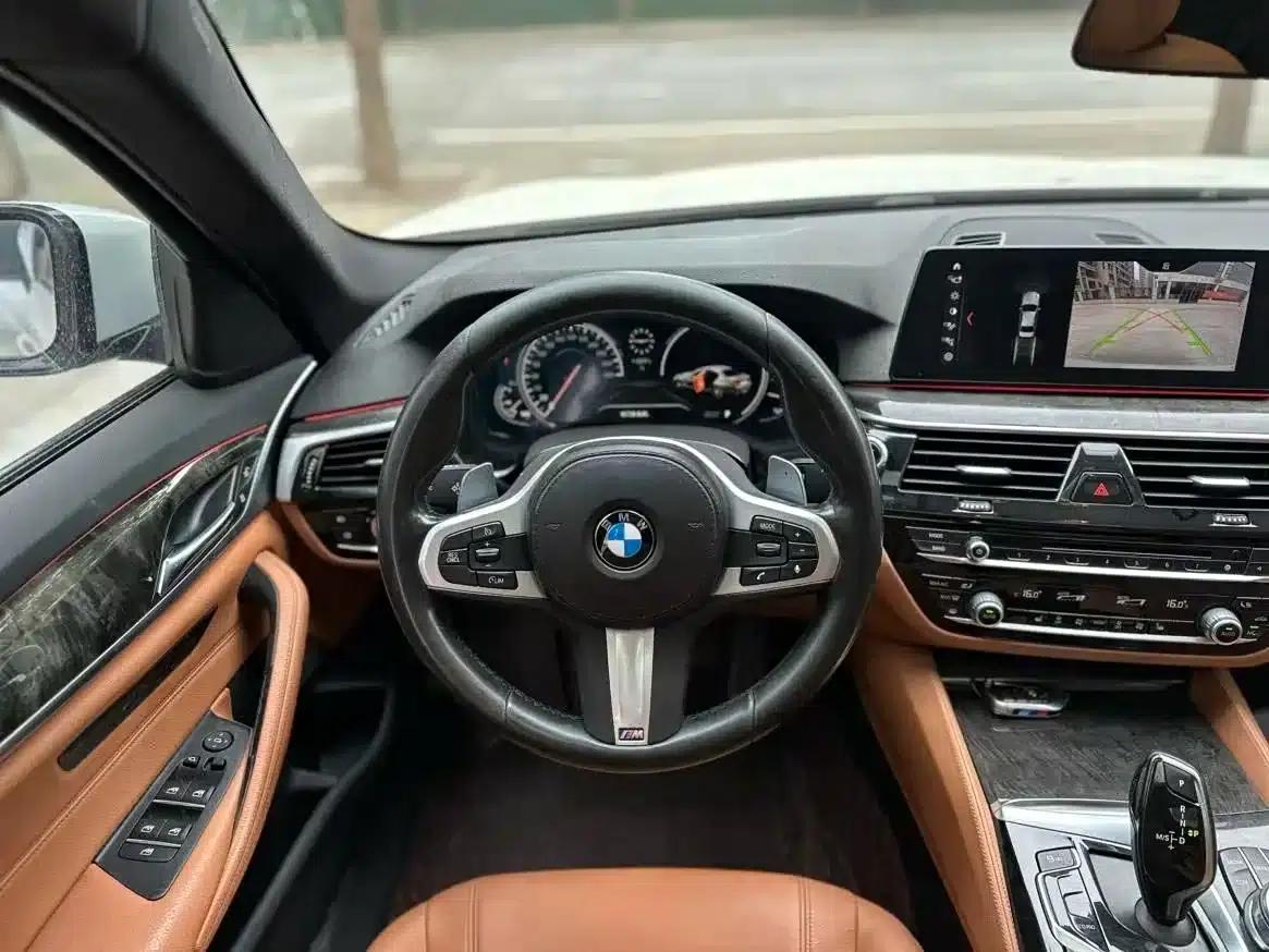 2018 BMW 5 Series 530Li xDrive M Sport Package — миниатюра 3