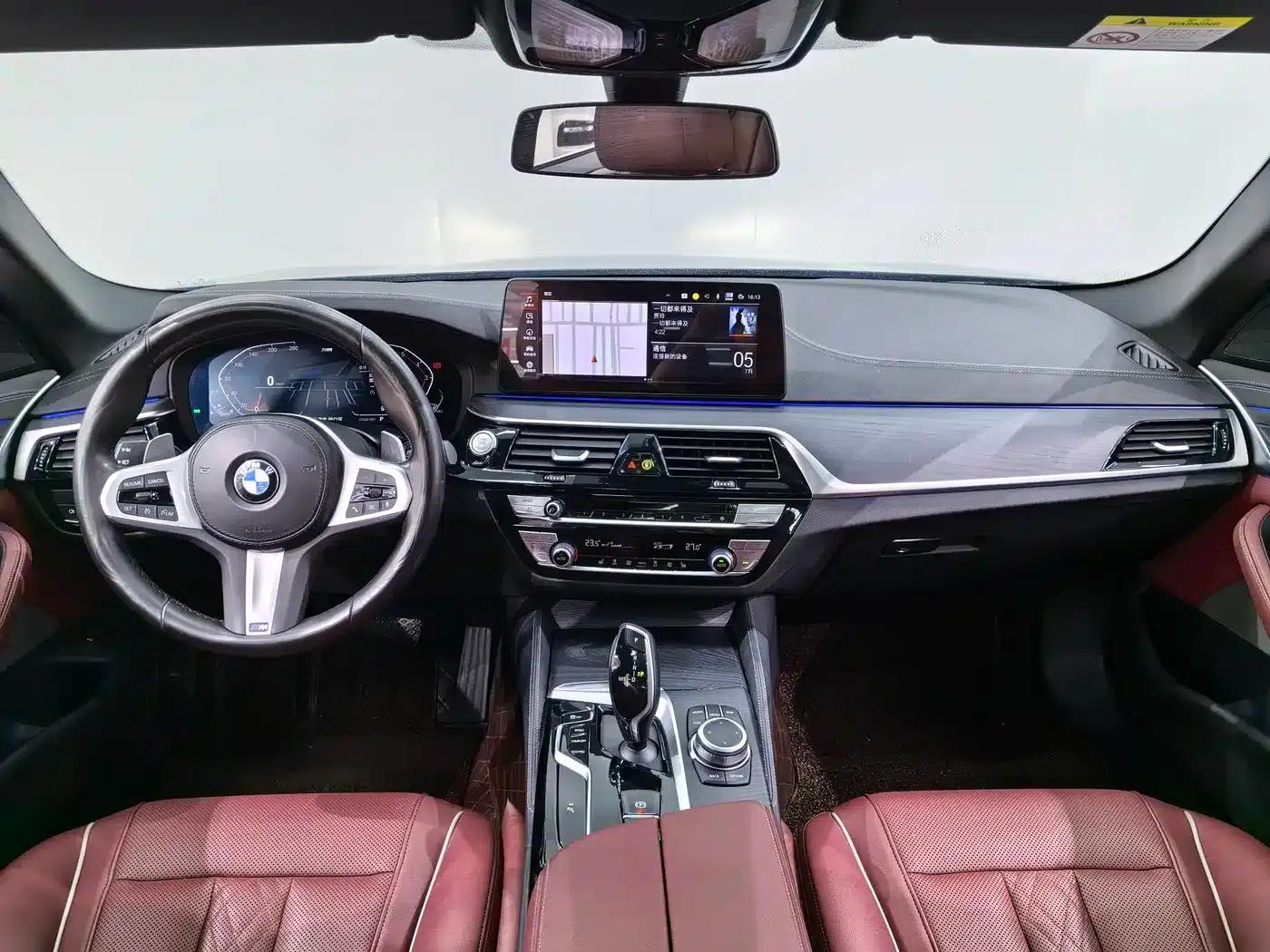 2022 BMW 5 Series 530Li Leading Edition M Sport Package — миниатюра 8