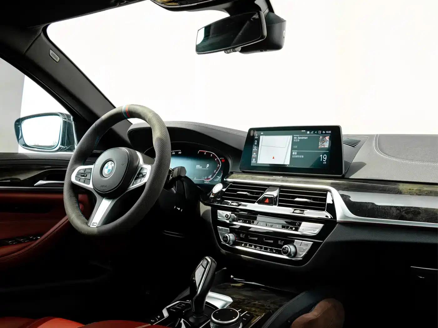 2020 BMW 5 Series 530Li xDrive M Sport Package — миниатюра 12