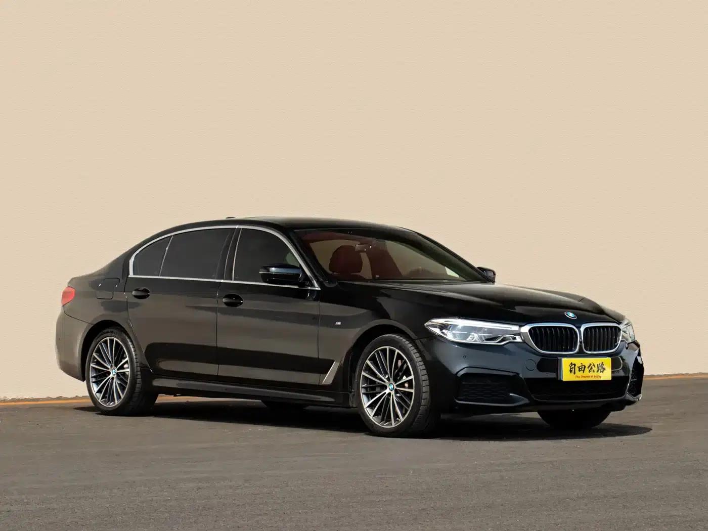 2020 BMW 5 Series 530Li xDrive M Sport Package — миниатюра 3
