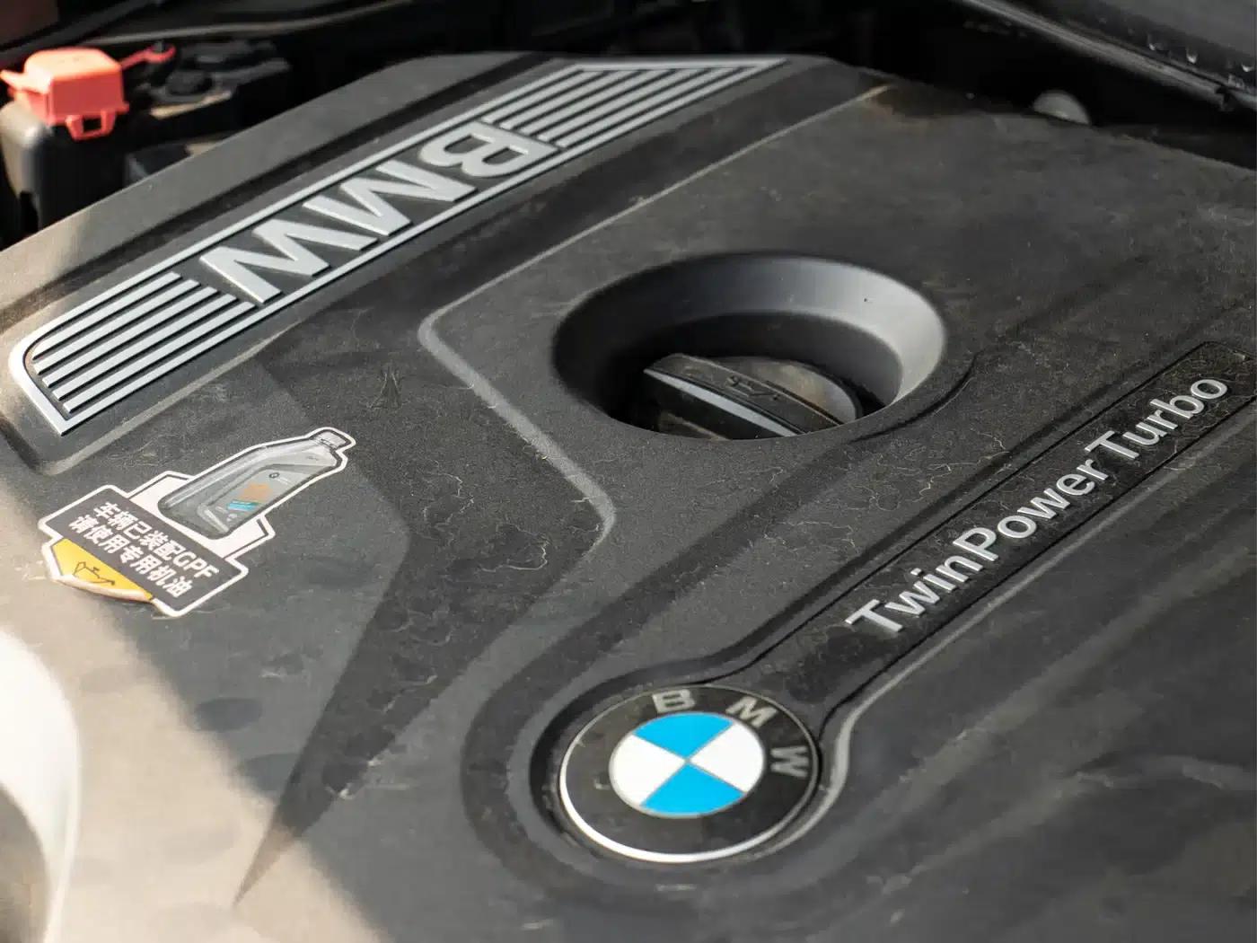2020 BMW 5 Series 530Li xDrive M Sport Package — миниатюра 21