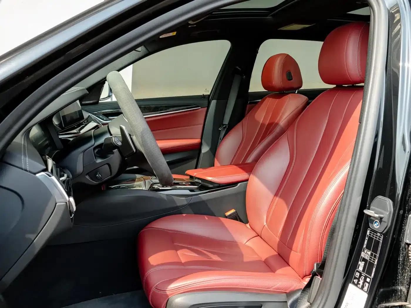2020 BMW 5 Series 530Li xDrive M Sport Package — миниатюра 7