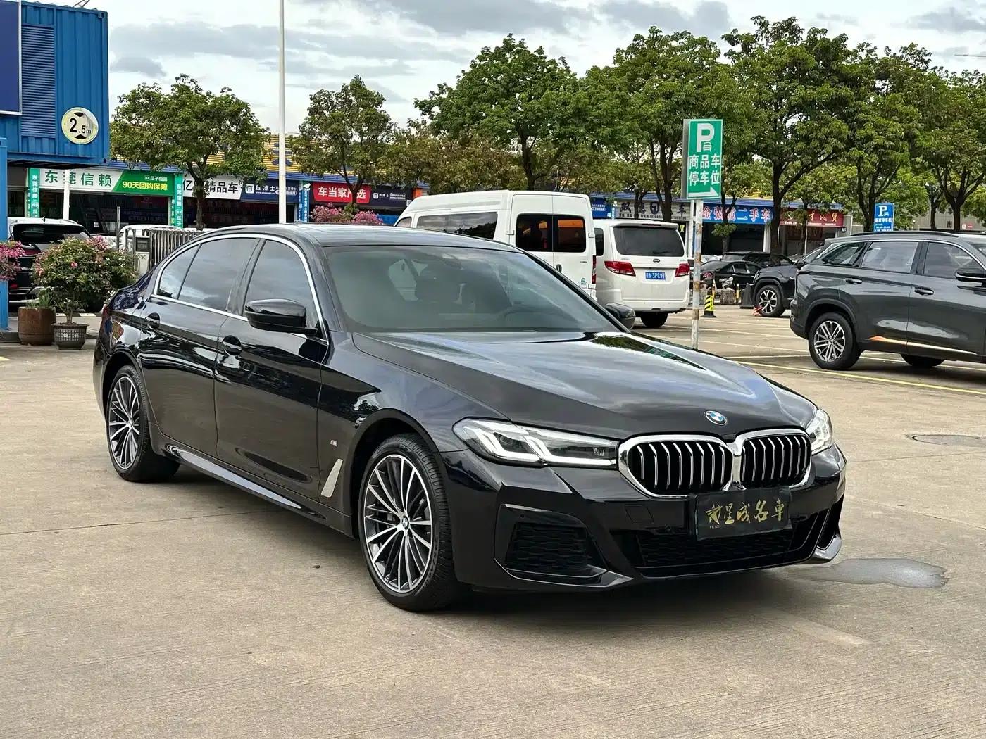 2023 BMW 5 Series 530Li Leading Edition M Sport Package — миниатюра 2