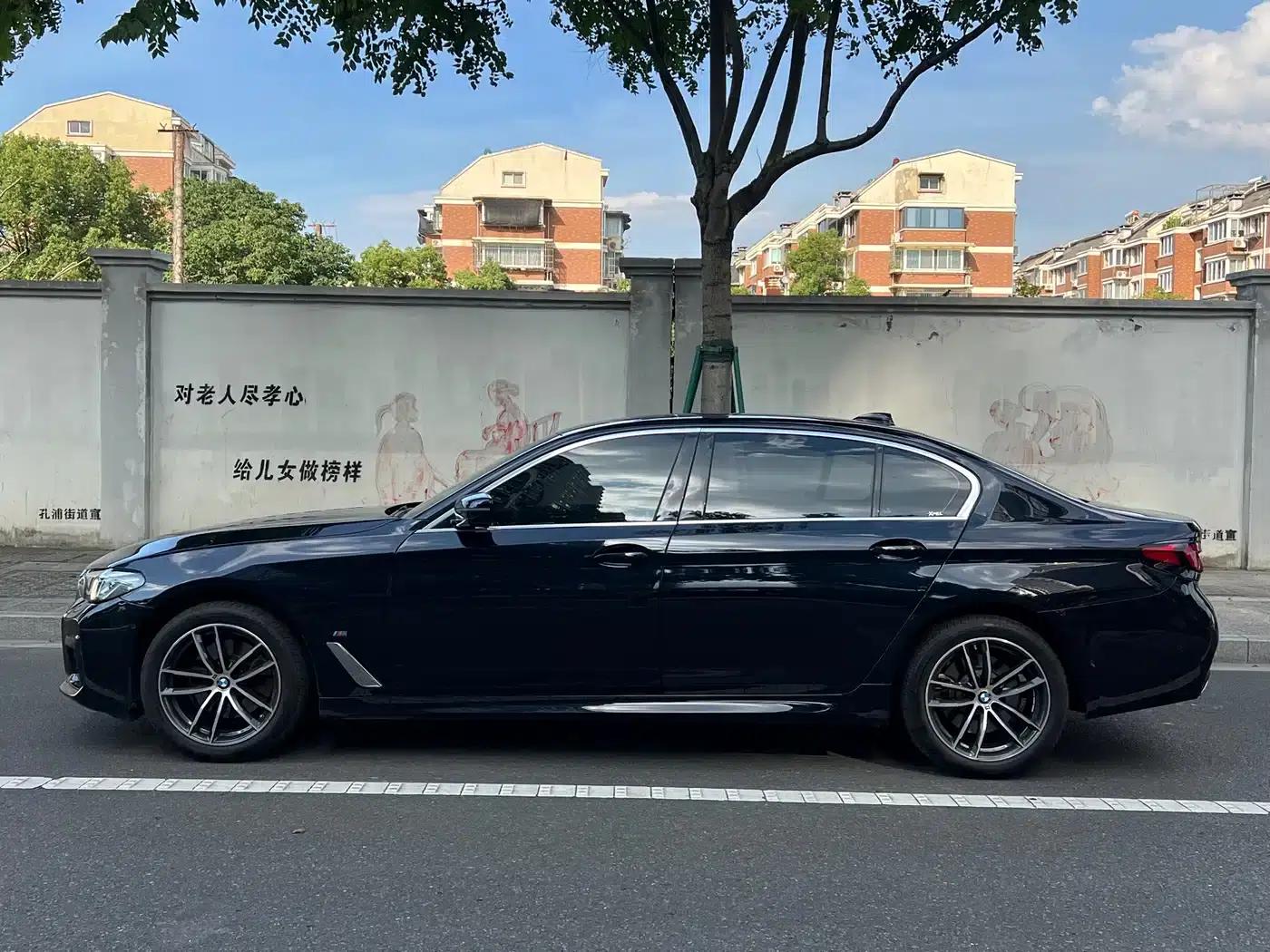 BMW 5 Series 2022 Facelift II 525Li M Sport Package — миниатюра 13