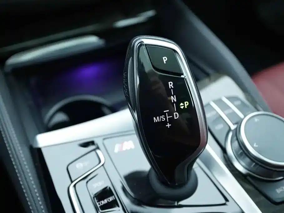 BMW 5 Series 2022 Facelift II 525Li M Sport Package — миниатюра 9