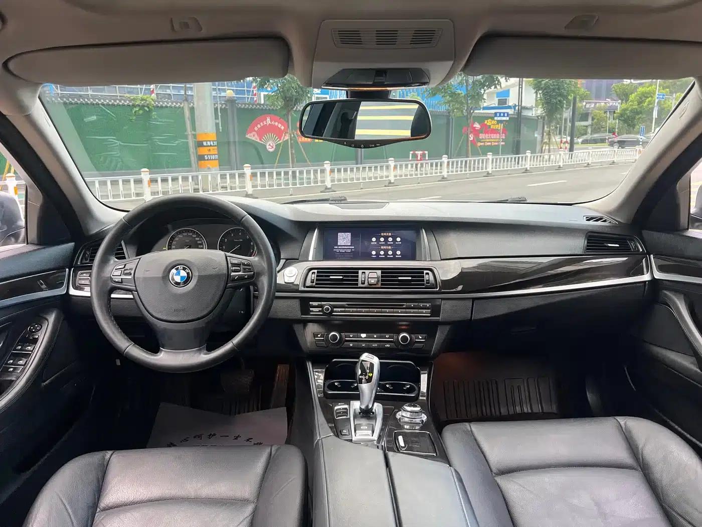 BMW 5 Series 2013 525Li Leading Edition — миниатюра 16