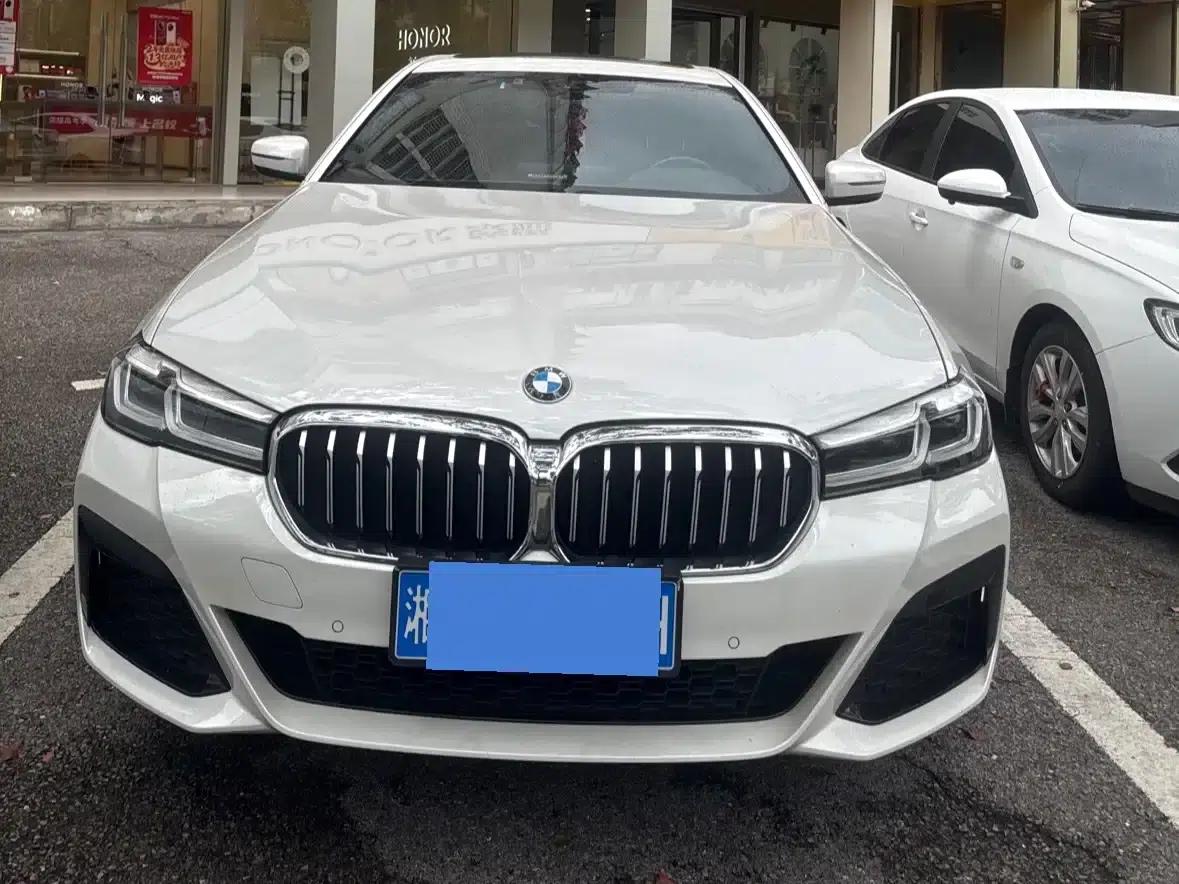 2023 BMW 5 Series 530Li Leading Edition M Sport Package — миниатюра 2