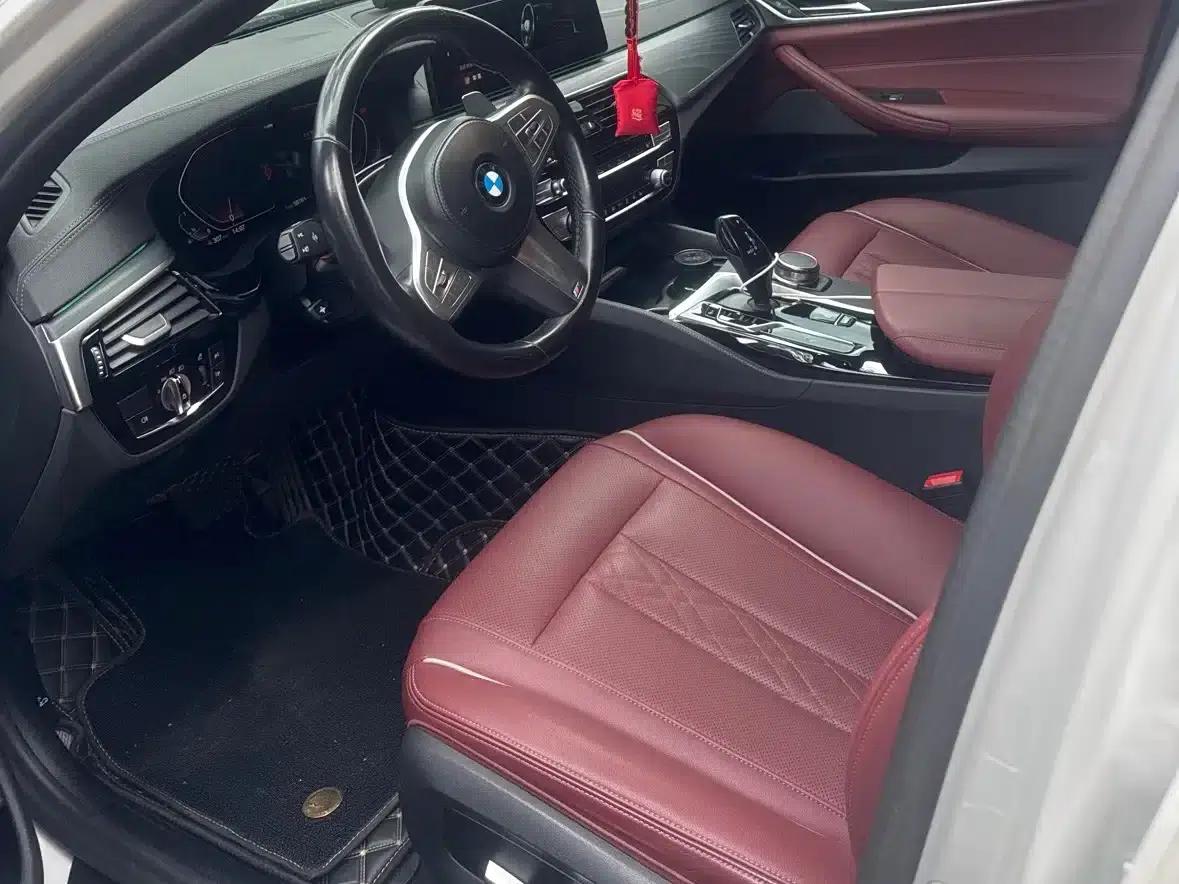 2023 BMW 5 Series 530Li Leading Edition M Sport Package — миниатюра 4