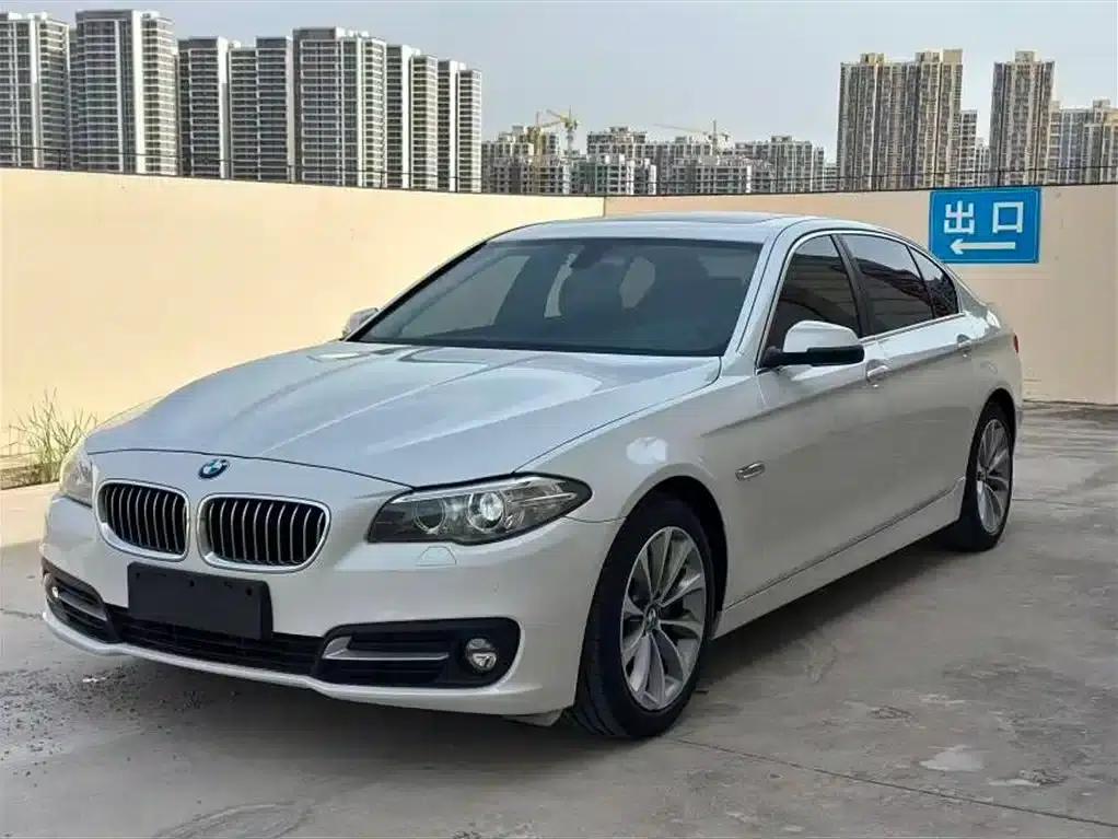 BMW 5 Series 2017 525Li Leading Edition — миниатюра 1