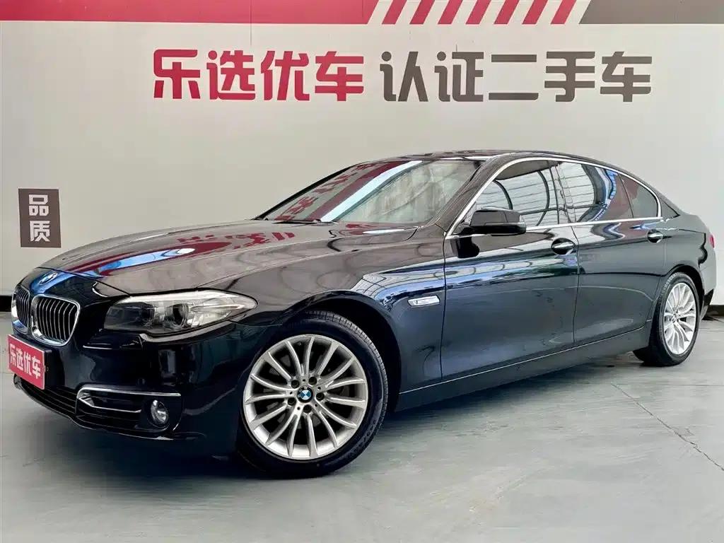2017 BMW 5 Series 525Li Luxury Design Package — миниатюра 1