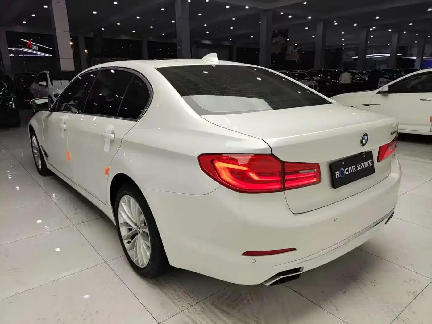 BMW 5 Series 2019 530Li Leading Luxury Package — миниатюра 16