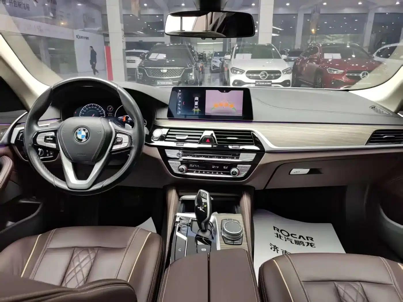 BMW 5 Series 2019 530Li Leading Luxury Package — миниатюра 8