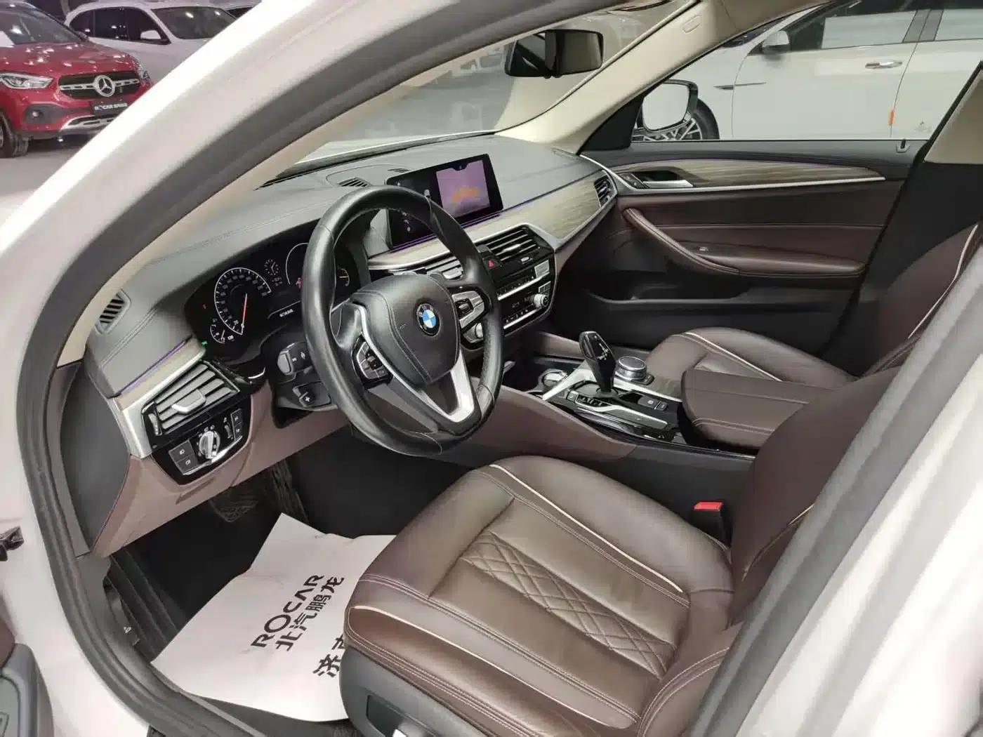 BMW 5 Series 2019 530Li Leading Luxury Package — миниатюра 10