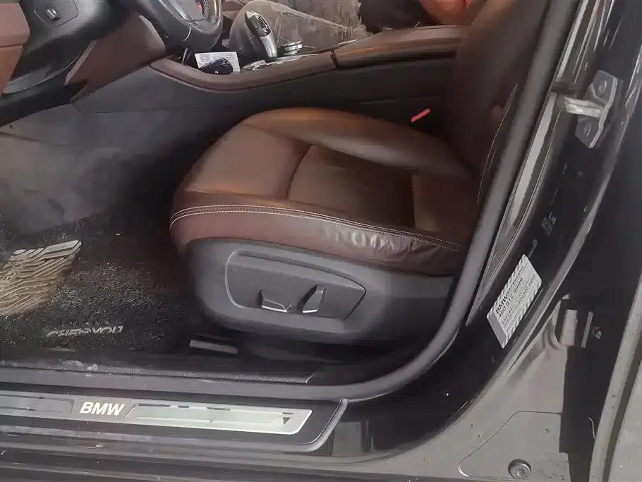 2014 BMW 5 Series 525Li Luxury Design Package — миниатюра 9