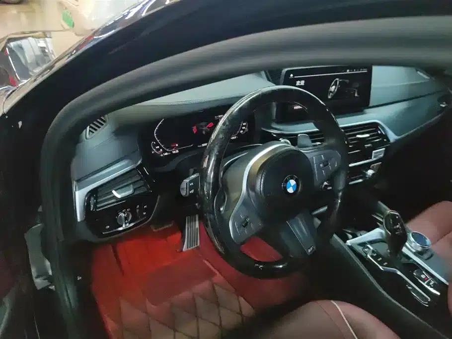 2023 BMW 5 Series Facelift 530Li Leading Edition M Sport Package — миниатюра 12