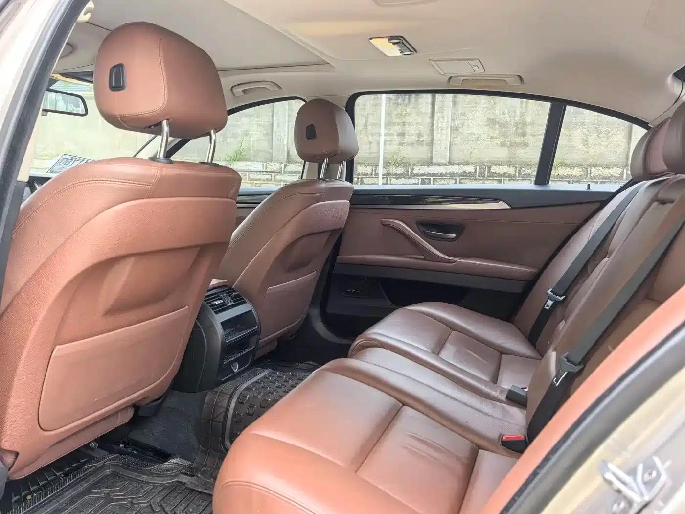 2014 BMW 5 Series 525Li Leading Edition — миниатюра 6