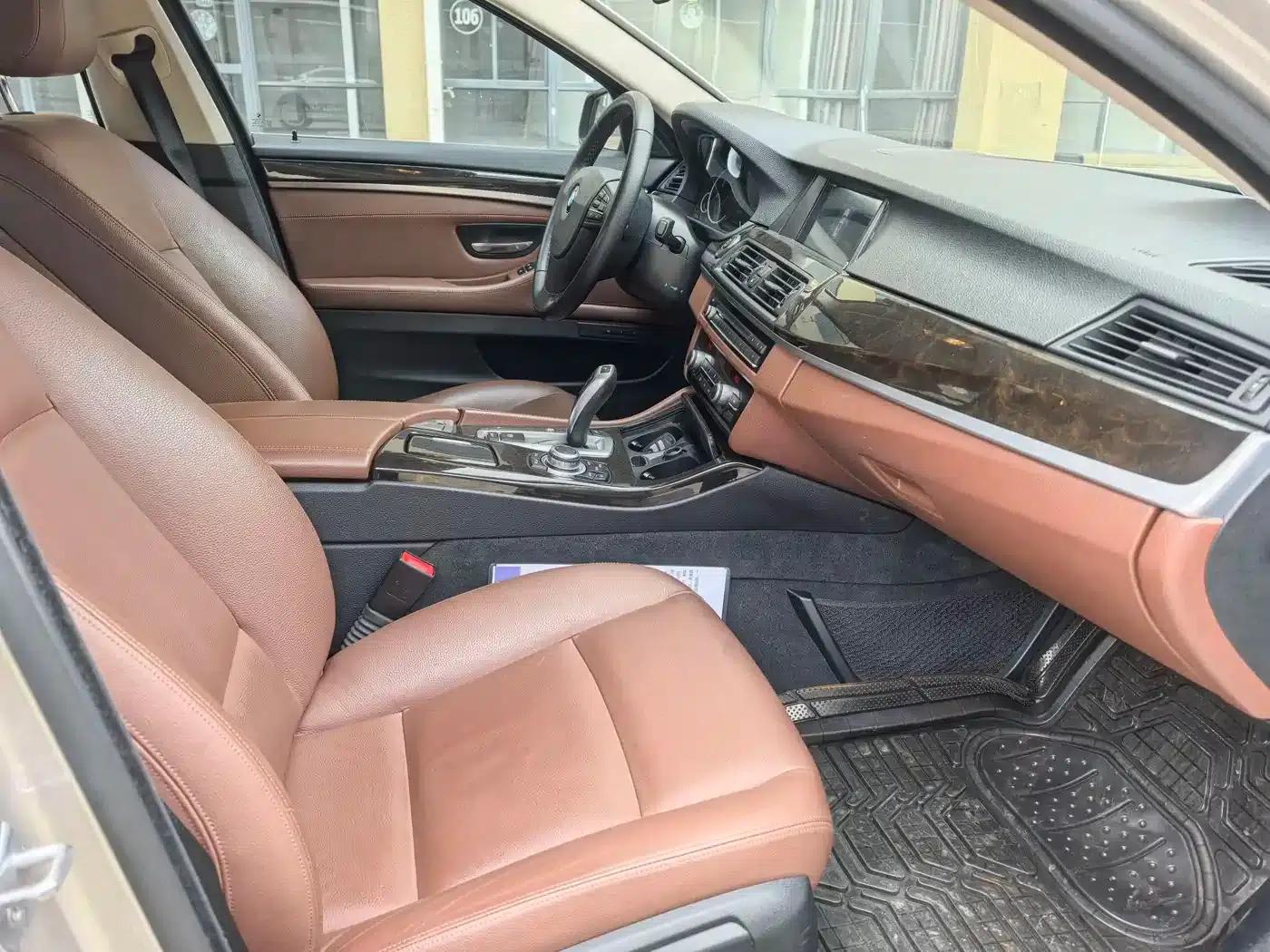 2014 BMW 5 Series 525Li Leading Edition — миниатюра 7
