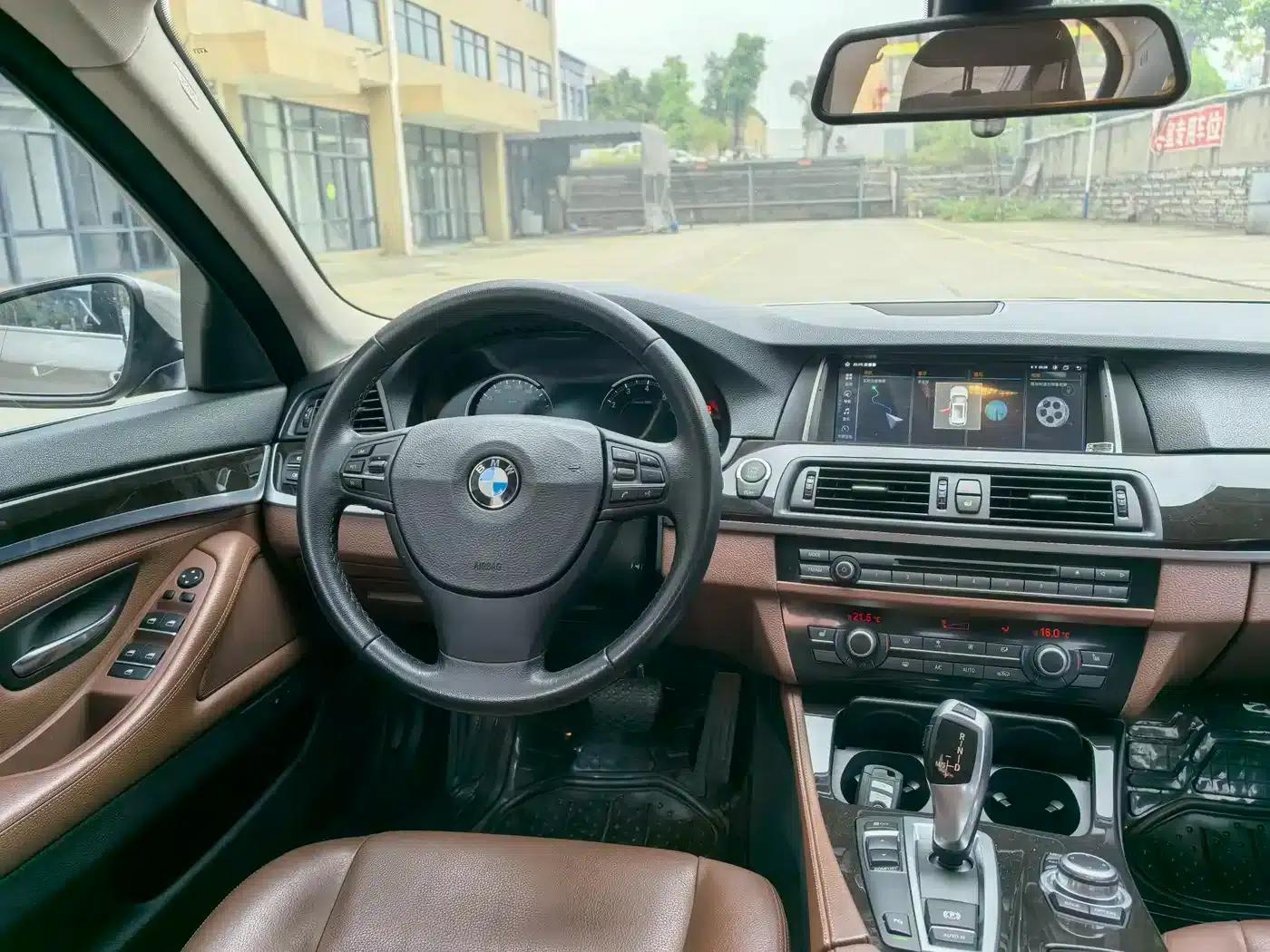2014 BMW 5 Series 525Li Leading Edition — миниатюра 9