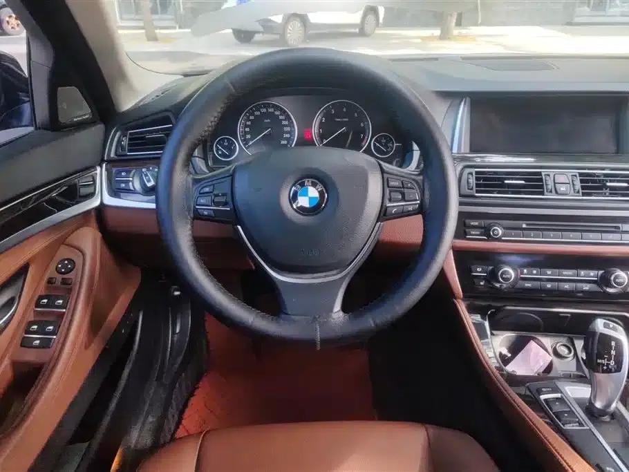 2014 BMW 5 Series 528Li Leading Edition — миниатюра 15