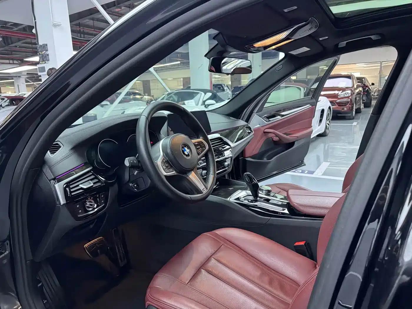 2018 BMW 5 Series 530Li Leading Edition M Sport Package — миниатюра 5