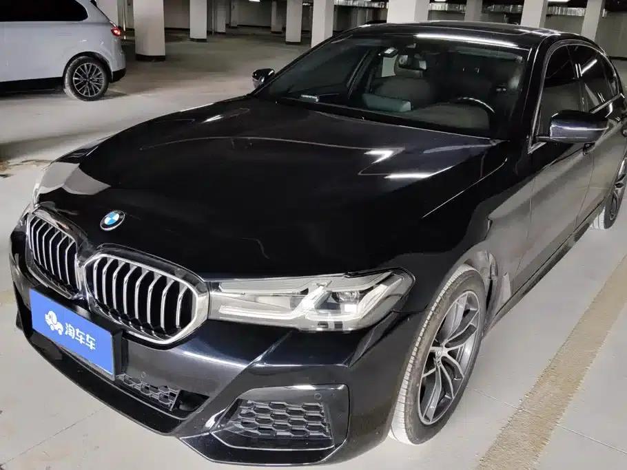 2022 BMW 5 Series 525Li M Sport Package — миниатюра 1